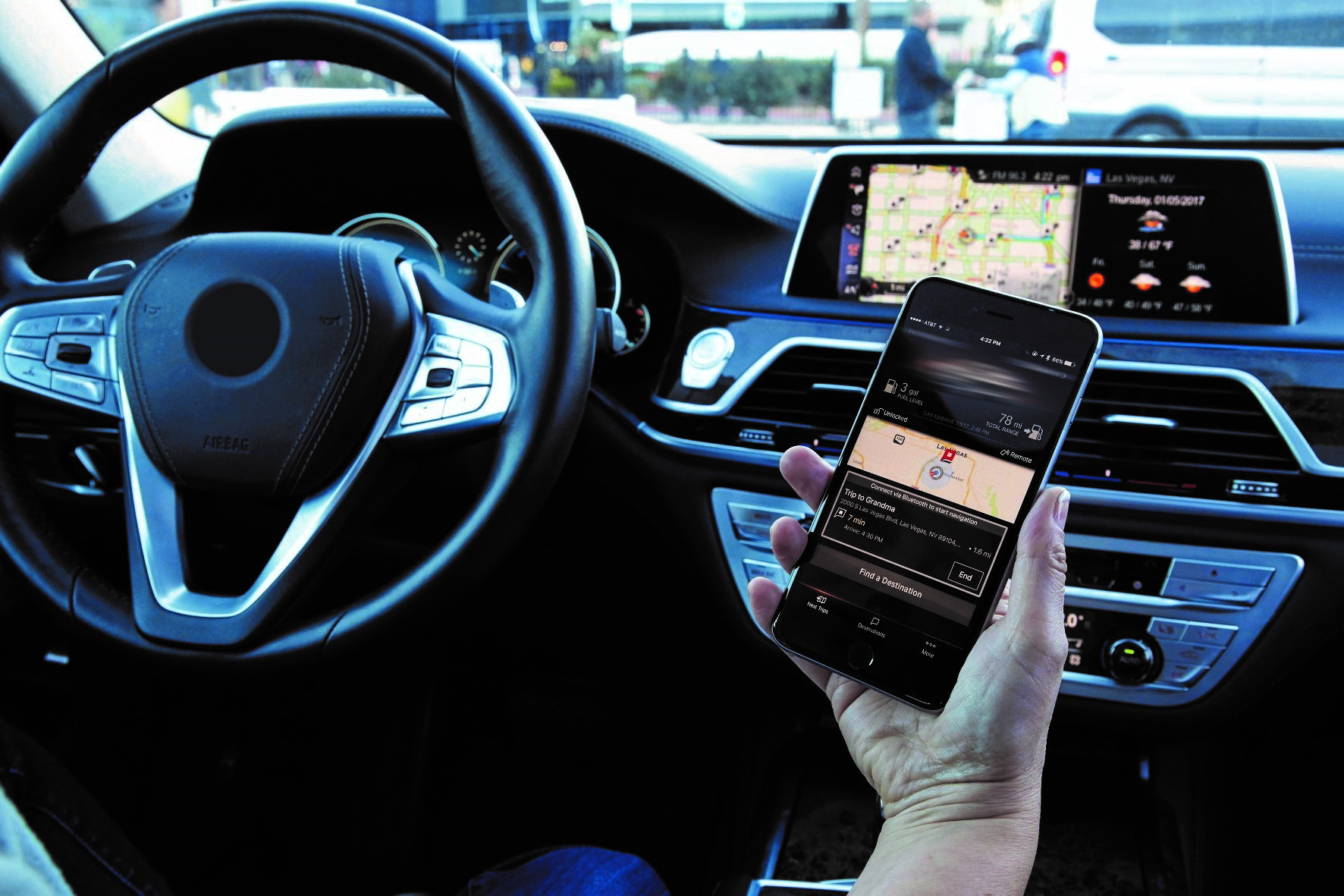 Experten fordern eine Offene Telematik Plattform im Fahrzeug.