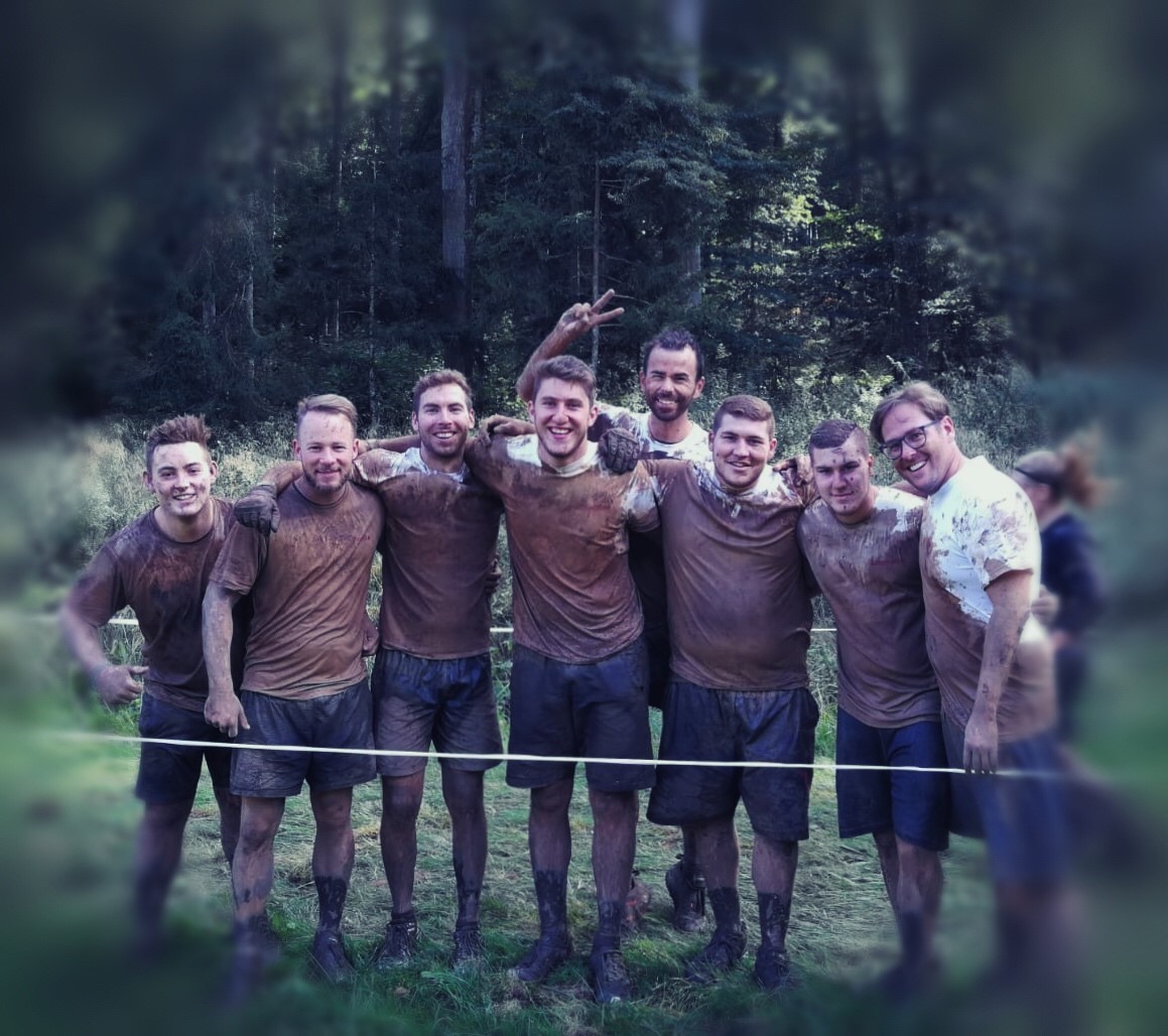 Die Kameraden der Feuerwehr Büchig beim Tough-Mudder-2018.