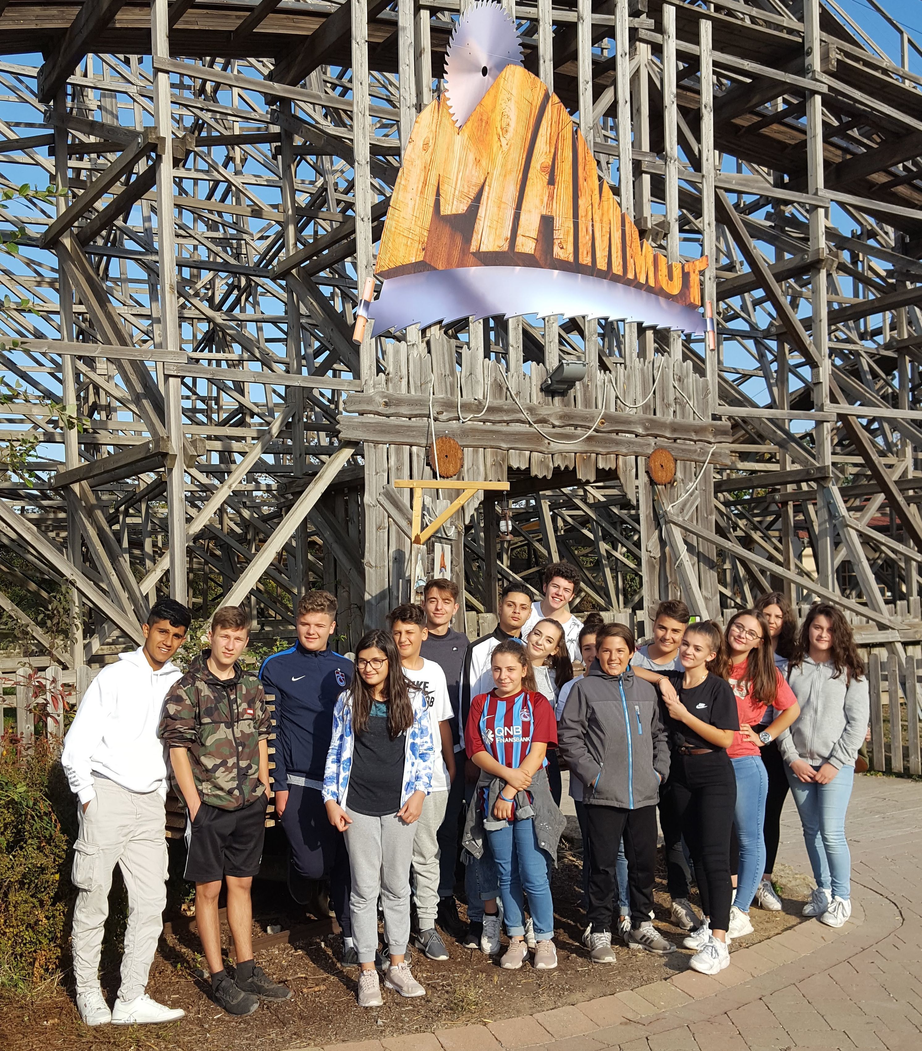 Erst die Arbeit - dann das Vergnügen: Das SMV Team besuchte zum Abschluss der Tagung den Erlebnispark Tripsdrill