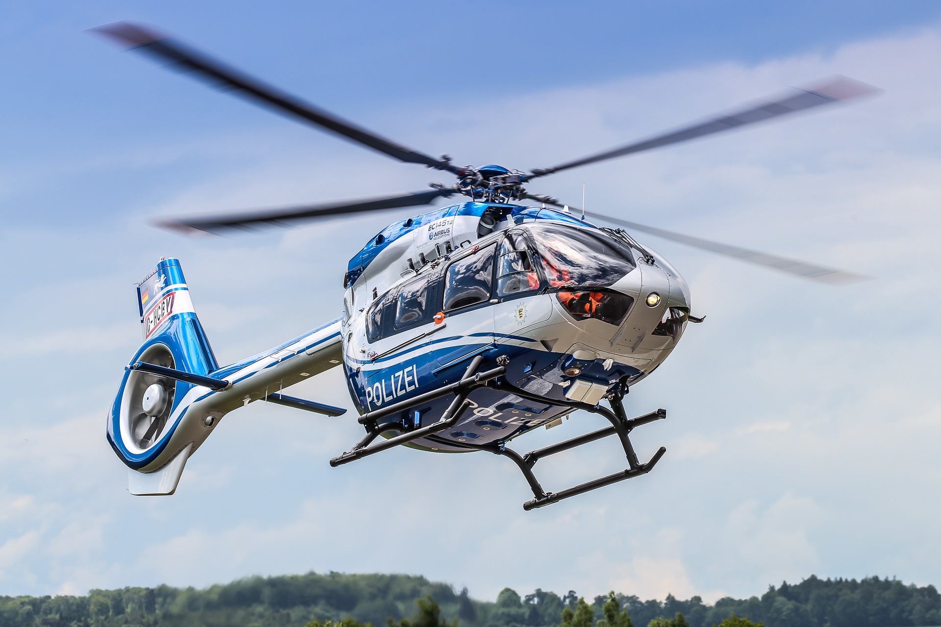 Am Montag, 11. Februar, wird der Polizeihubschrauber über Bretten und Umgebung unterwegs sein.
