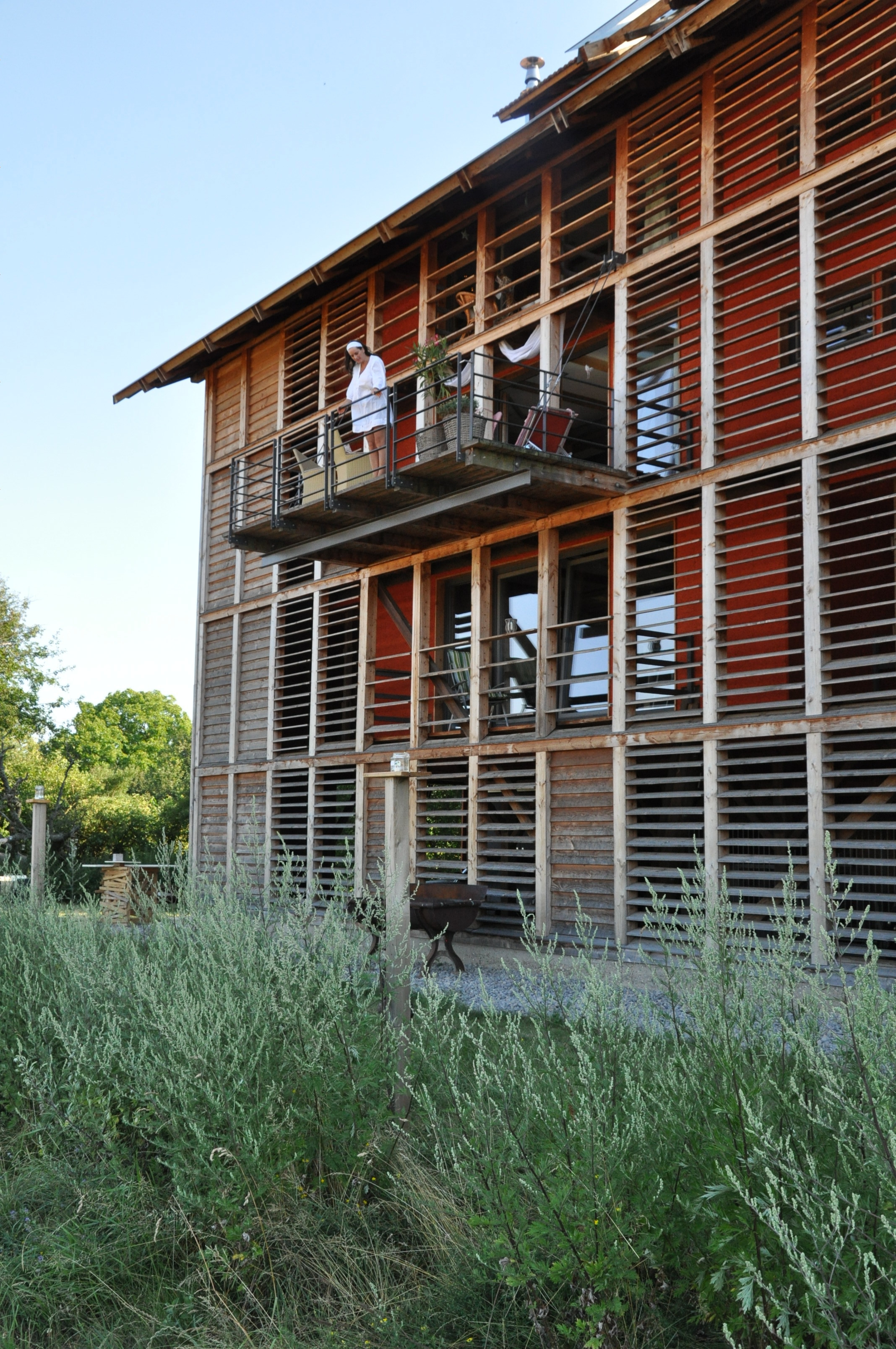 Vorbildliche Baukultur: Auch schon vor der aktuellen Auszeichnung im Rahmen von „Baukultur im Kraichgau“ ist der Ausbau der Alten Tabakscheune in Neibsheim zum Wohnhaus mit Preisen bedacht worden. Foto: ch